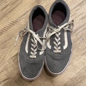 Women’s gray vans
